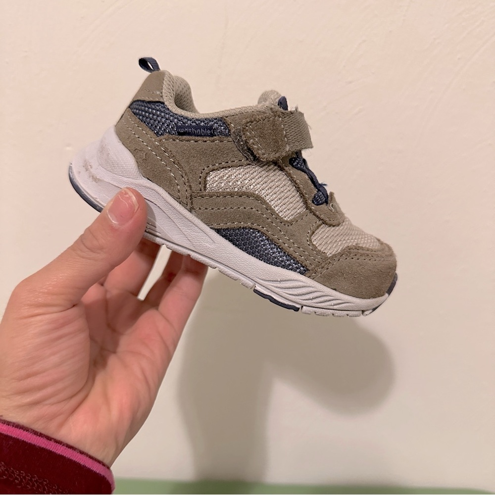 Stride Rite | Toddler 5.5W - M2P Brighton Taupe Sneakers